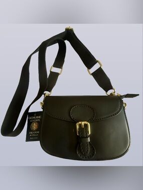 Creazioni in Pelle Genuine Leather Black Crossbody Bag with Gold Buckle